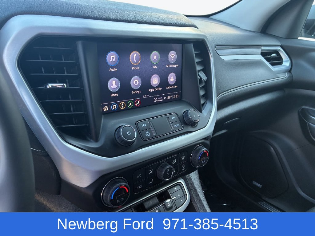 Used 2023 GMC Acadia SLT w/ Technology Package AWD/4WD image 27