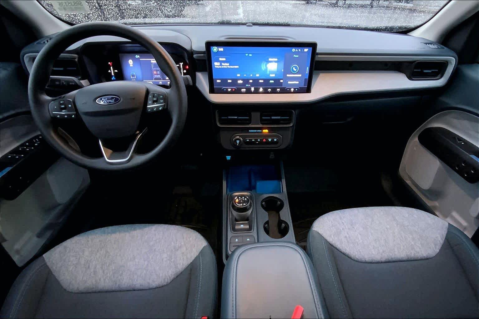 Used 2025 Ford Maverick XLT w/ Equipment Group 302A AWD/4WD image 15