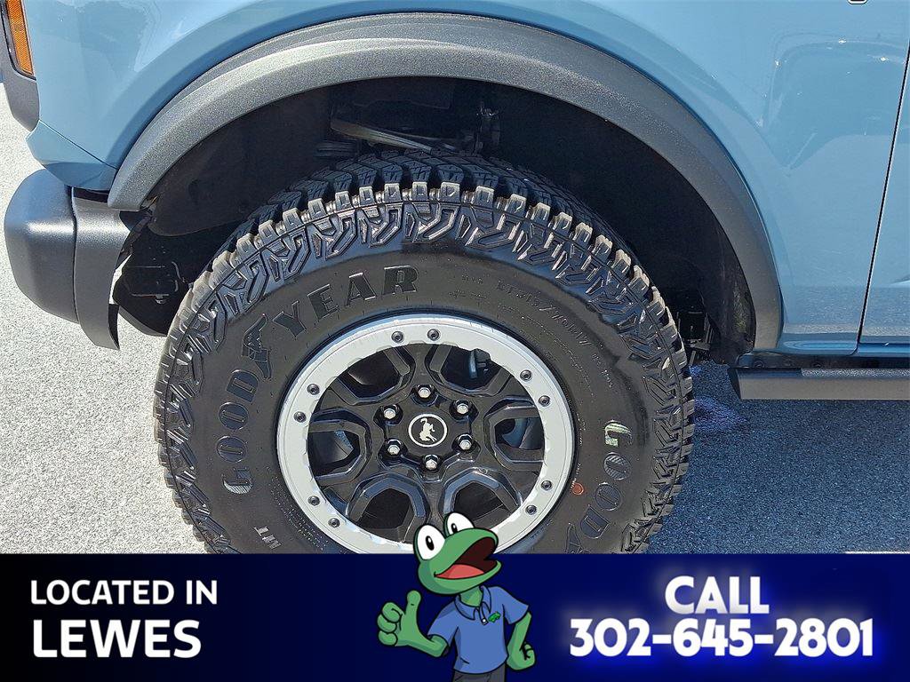 Used 2023 Ford Bronco Badlands w/ Sasquatch Package image 25