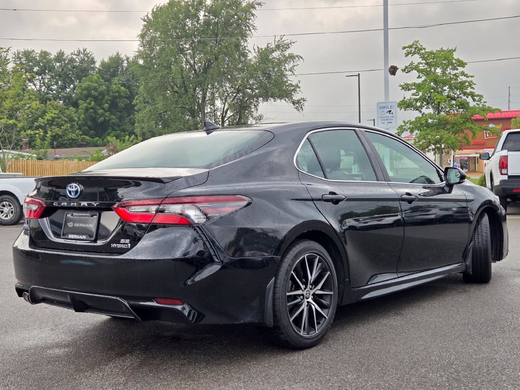 Used 2023 Toyota Camry SE FWD image 15