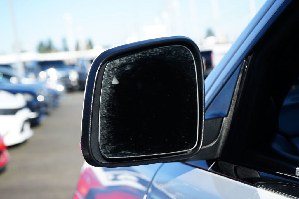 Used 2018 Jeep Grand Cherokee SRT image 12