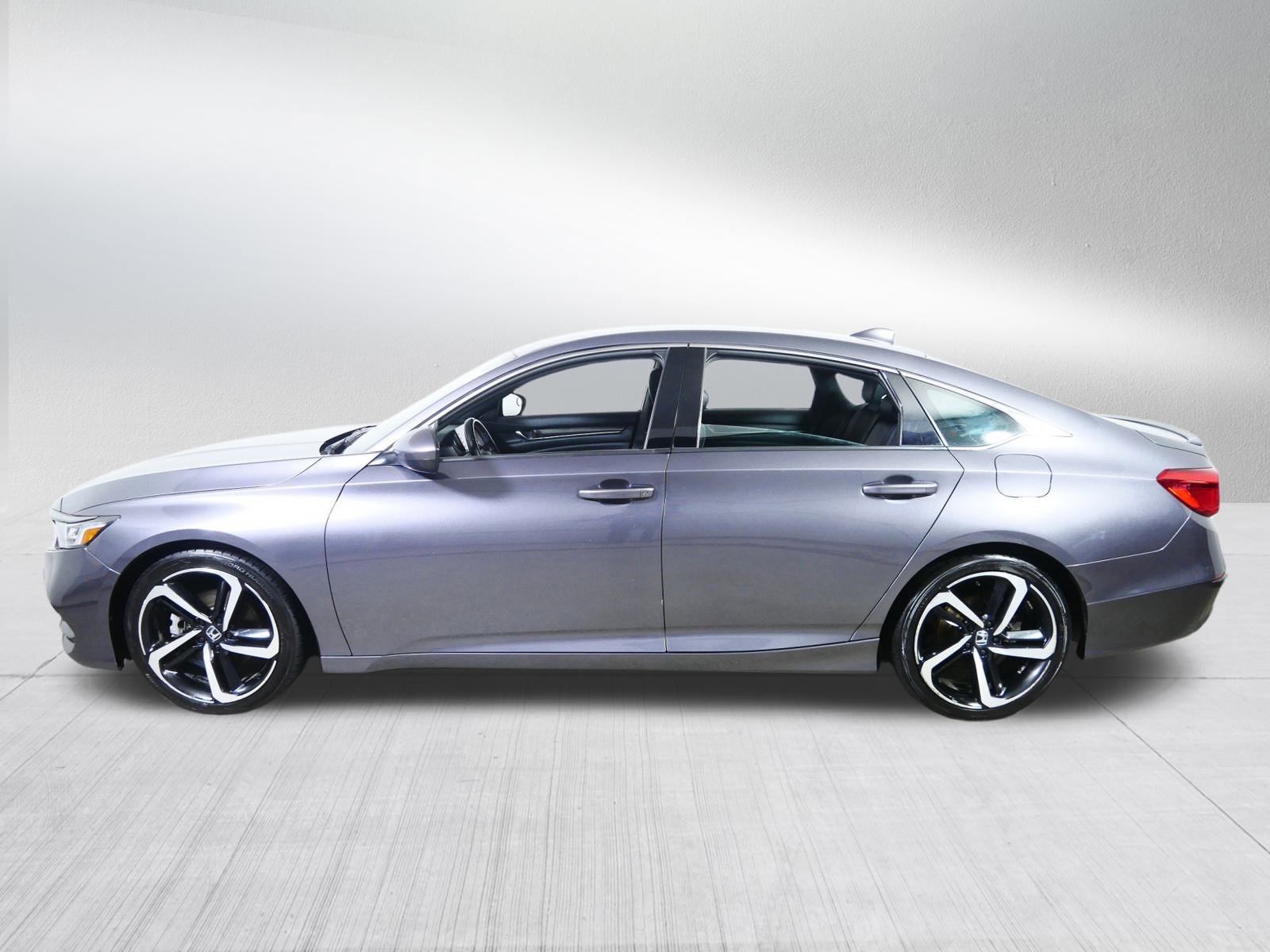 Used 2018 Honda Accord Sport image 4