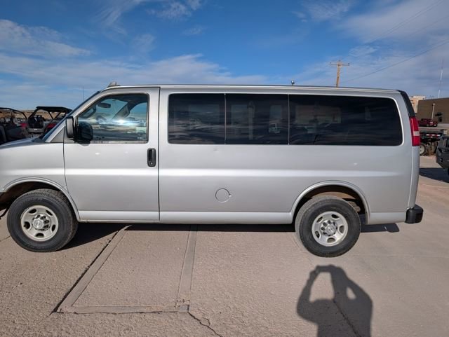 Used 2016 Chevrolet Express 2500 LS image 1