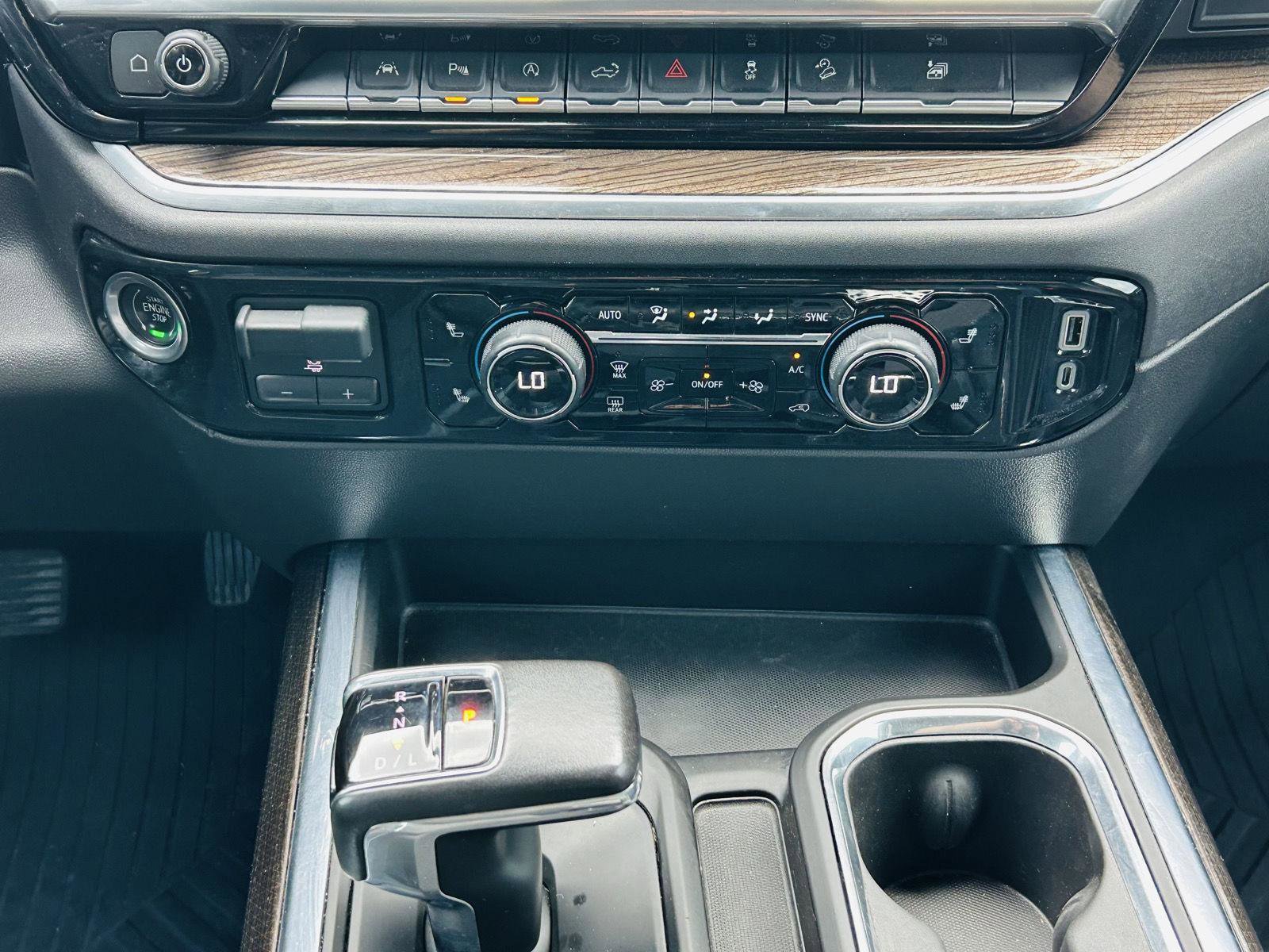 Used 2022 Chevrolet Silverado 1500 LT Trail Boss w/ LT Trail Boss Premium Package image 26