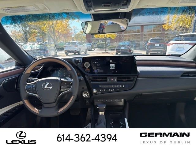 New 2025 Lexus ES 350 Ultra Luxury image 18