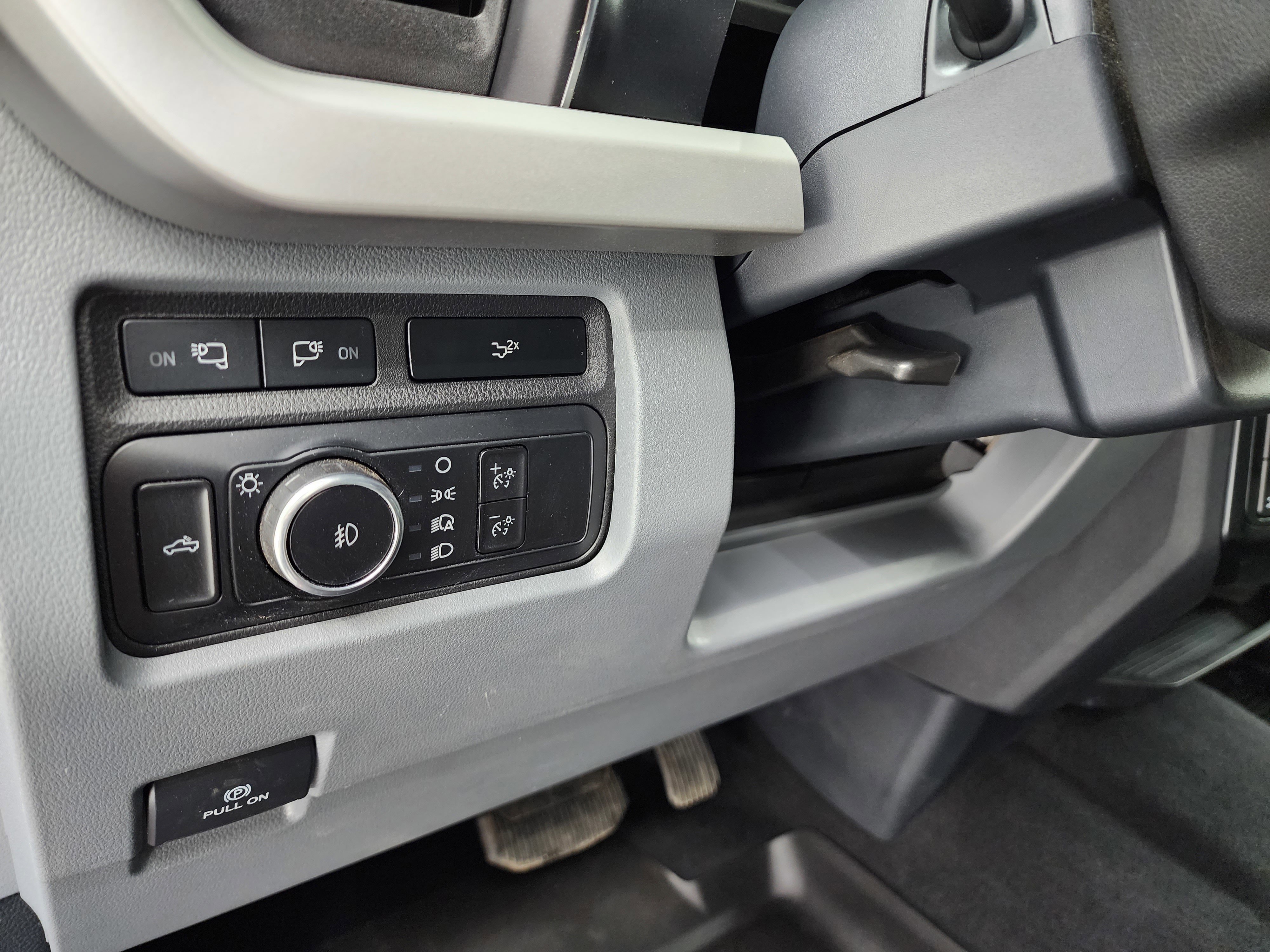 Used 2023 Ford F250 XLT w/ XLT Premium Package image 50