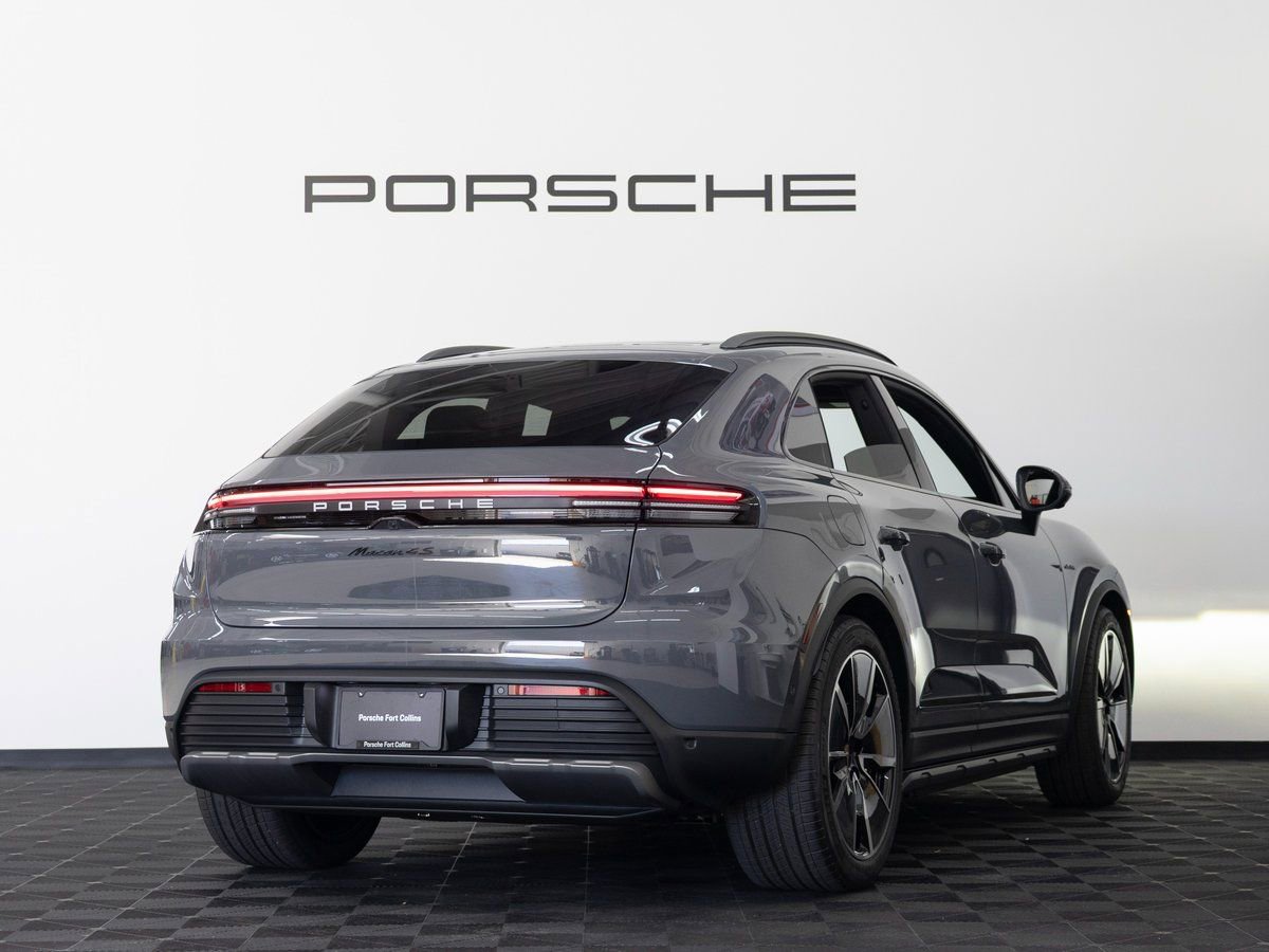 New 2025 Porsche Macan 4S Electric image 7