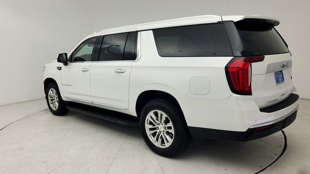 Used 2022 GMC Yukon XL SLT w/ SLT Premium Package RWD image 6