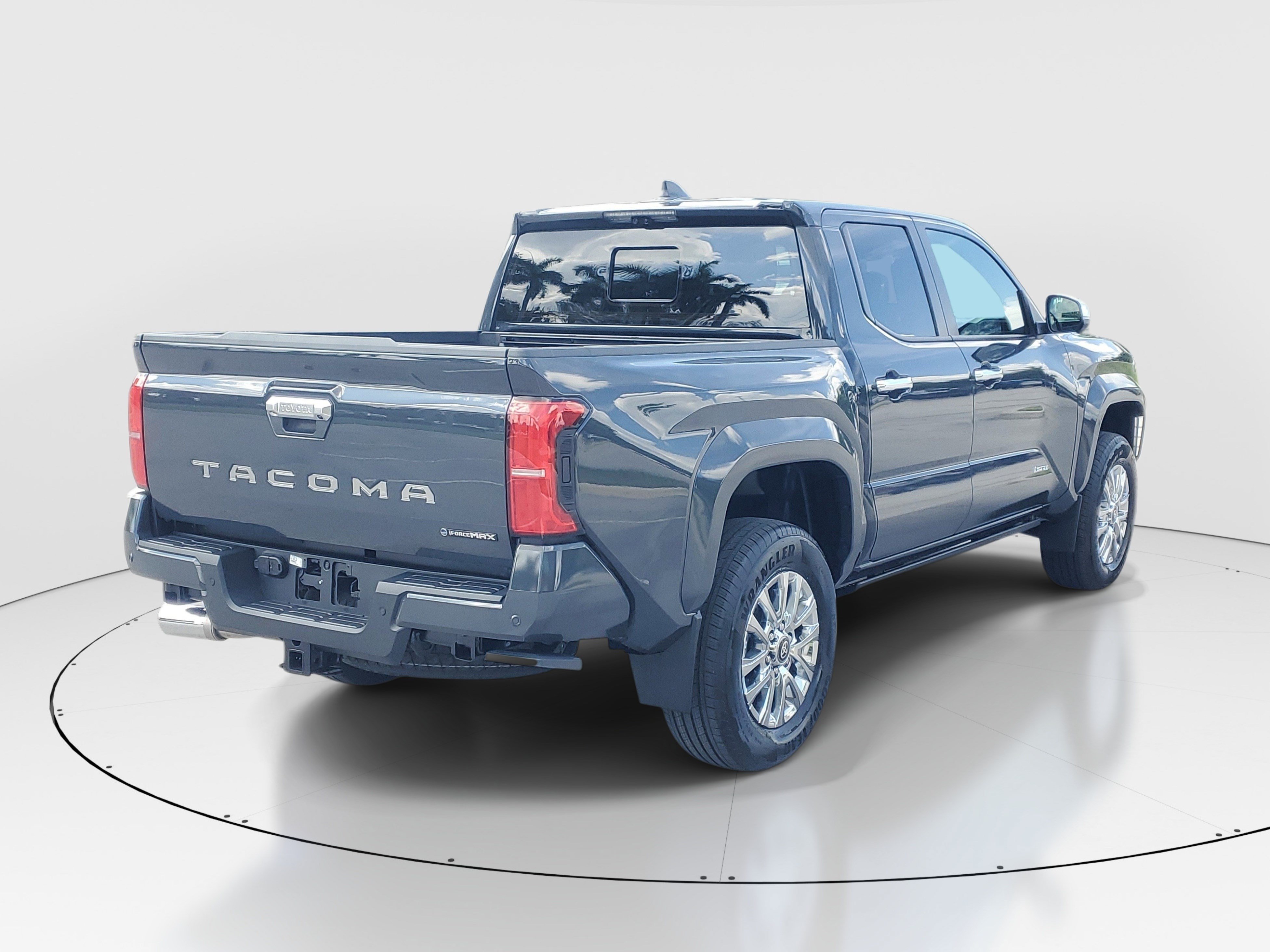 Used 2026 Toyota Tacoma Limited AWD/4WD image 3