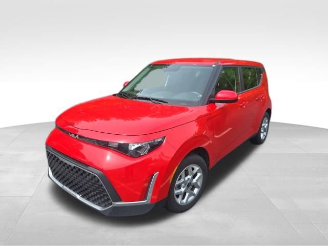 Used 2024 Kia Soul LX w/ Option Group 015 FWD image 10