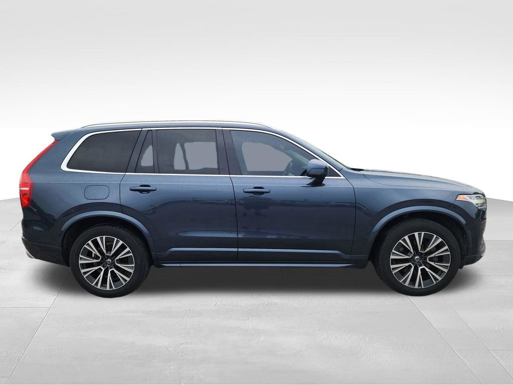 Used 2020 Volvo XC90 T5 Momentum w/ Protection Package Premier FWD image 10