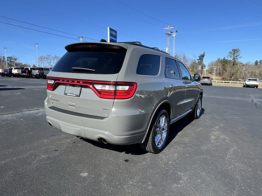 Used 2024 Dodge Durango GT image 25