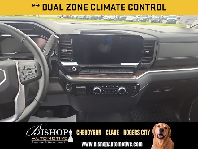 Used 2025 GMC Sierra 1500 SLE AWD/4WD image 18