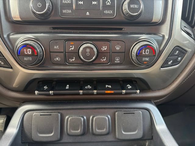 Used 2016 Chevrolet Silverado 1500 LTZ Z71 w/ LTZ Plus Package AWD/4WD image 22
