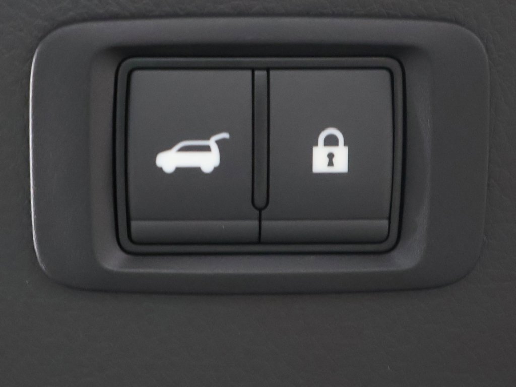 New 2025 Mitsubishi Eclipse Cross SEL image 47