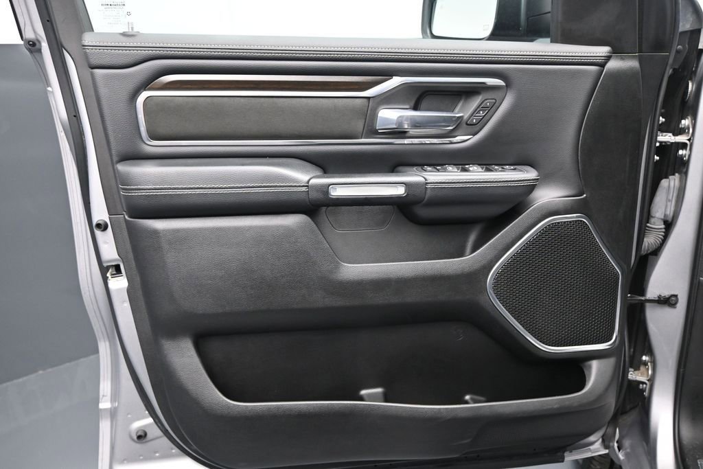 Used 2022 RAM 1500 Laramie w/ Laramie Southwest Edition RWD image 10