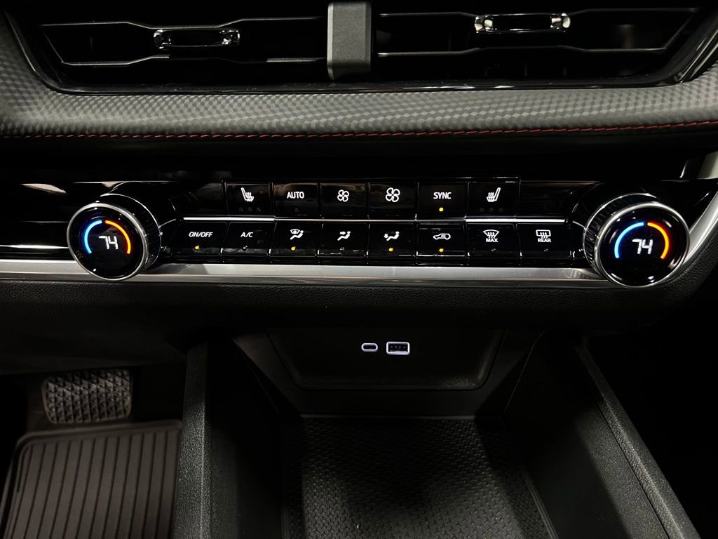 New 2026 Chevrolet Equinox RS image 22