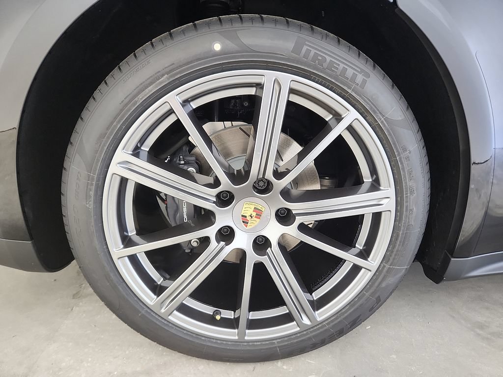 New 2026 Porsche Panamera 4 AWD/4WD image 10