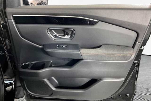 Used 2024 Honda Pilot Sport image 27