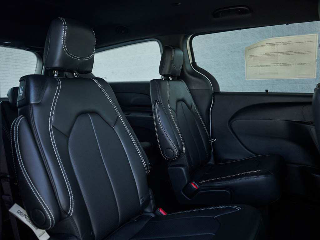 New 2026 Chrysler Voyager LX FWD image 13