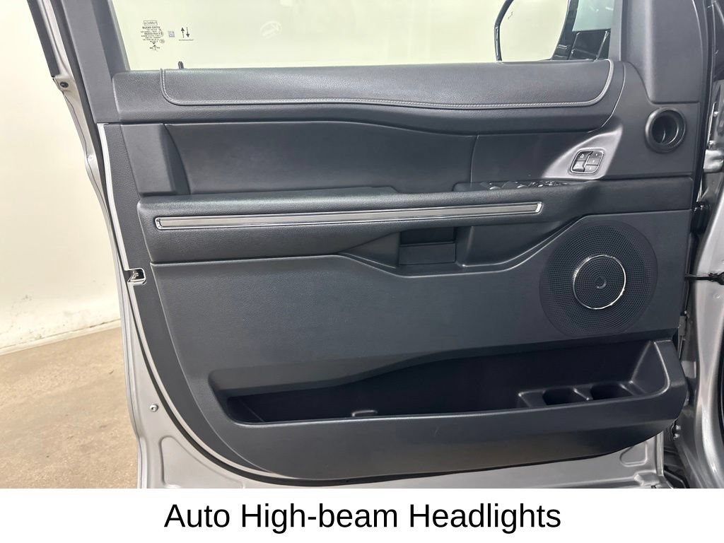Used 2022 Ford Expedition XLT AWD/4WD image 39