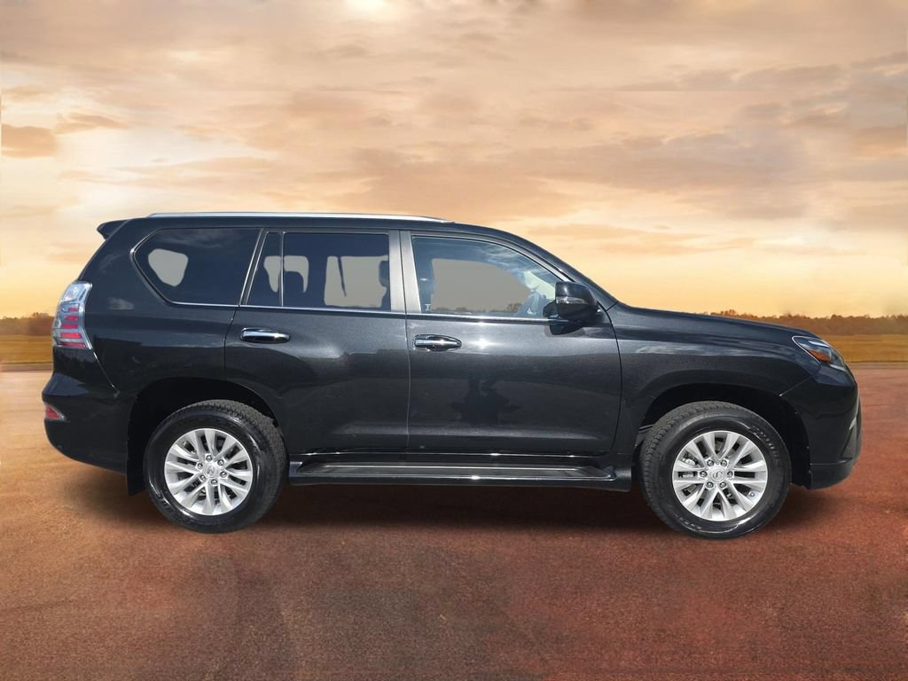 Certified 2023 Lexus GX 460 Premium w/ Premium Package AWD/4WD image 9