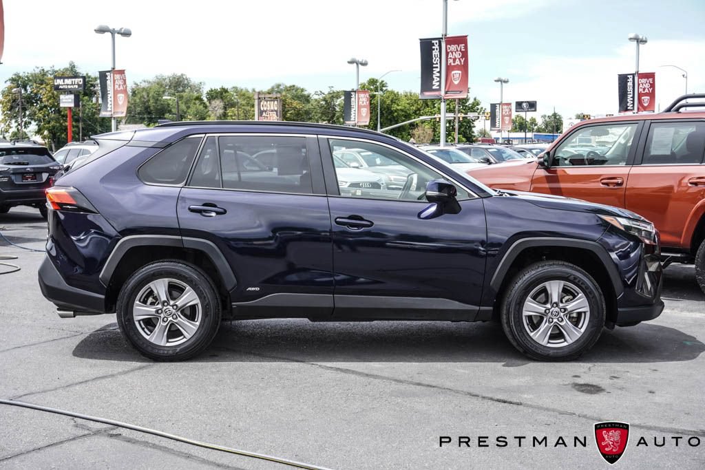 Used 2022 Toyota RAV4 XLE w/ Convenience Package AWD/4WD image 22