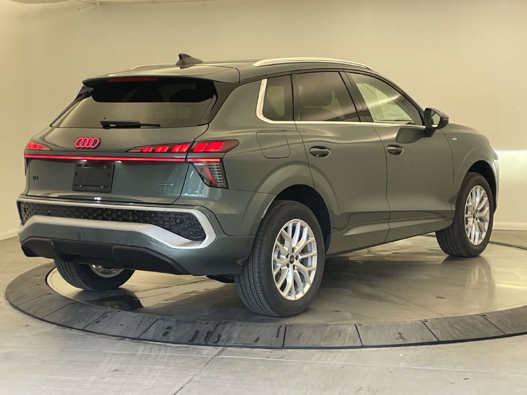 New 2026 Audi Q3 quattro 2.0T AWD/4WD image 7