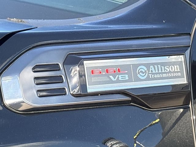 Used 2025 GMC Sierra 2500 AT4 w/ AT4 Premium Plus Package image 11