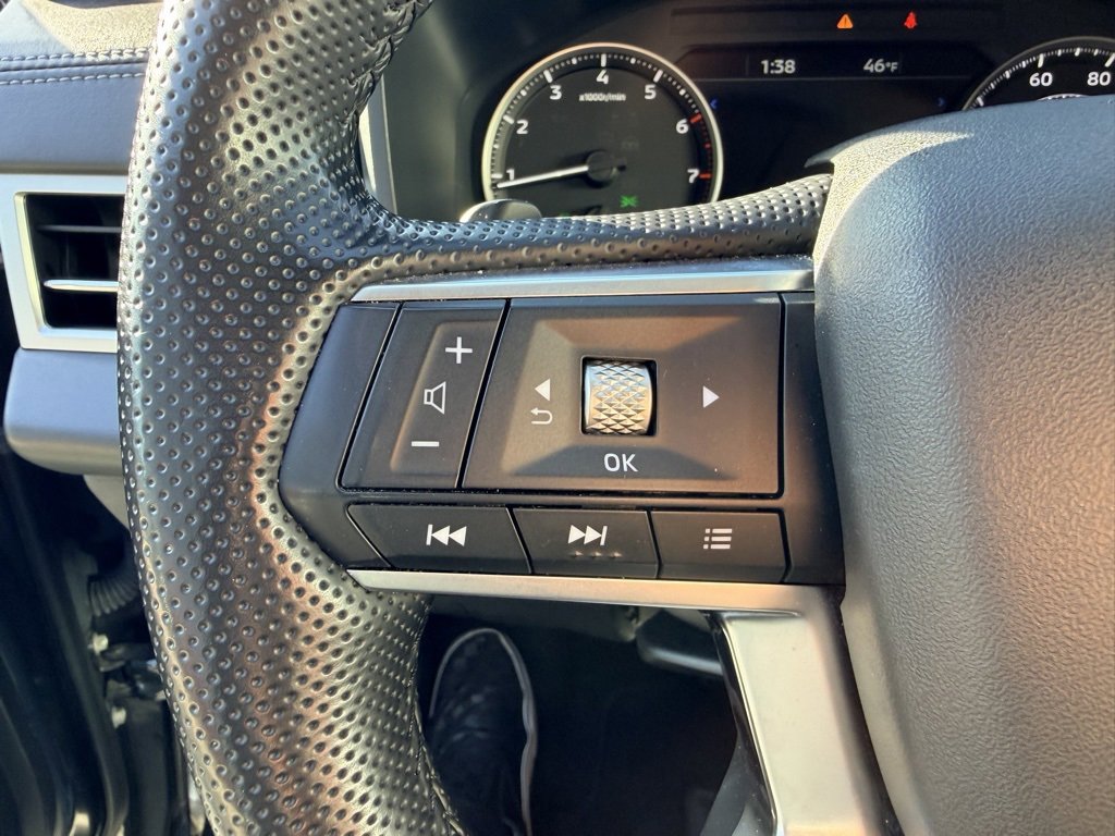 Used 2024 Mitsubishi Outlander SE image 36