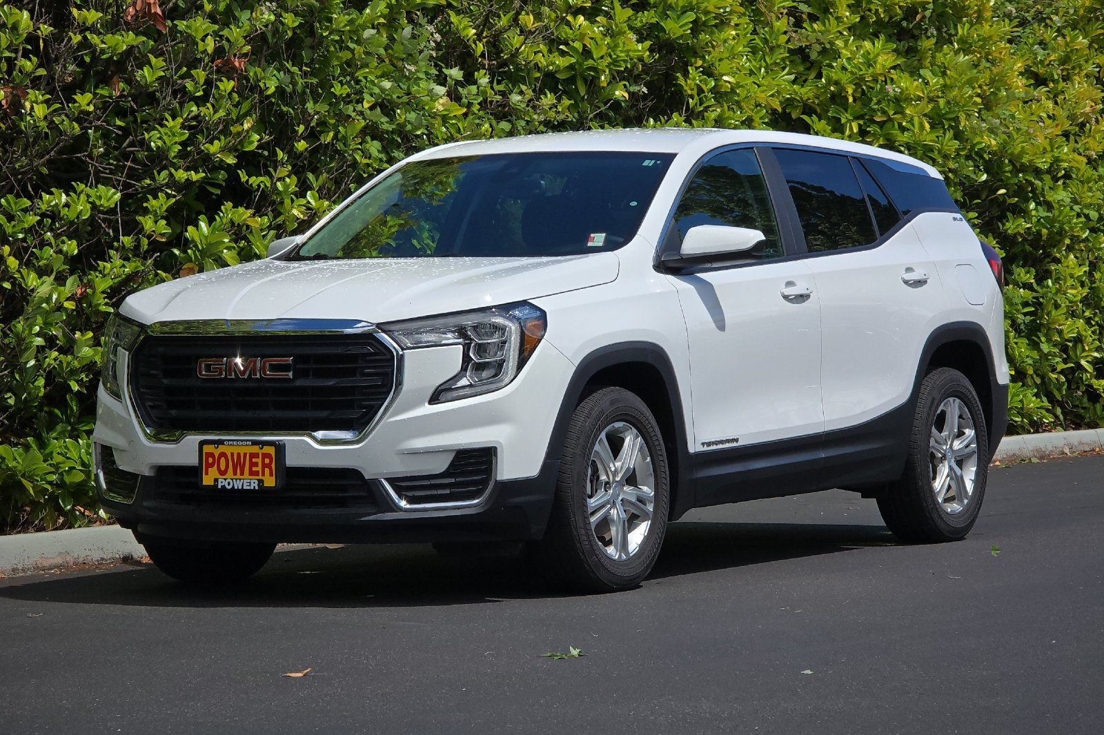 Used 2022 GMC Terrain SLE AWD/4WD image 8