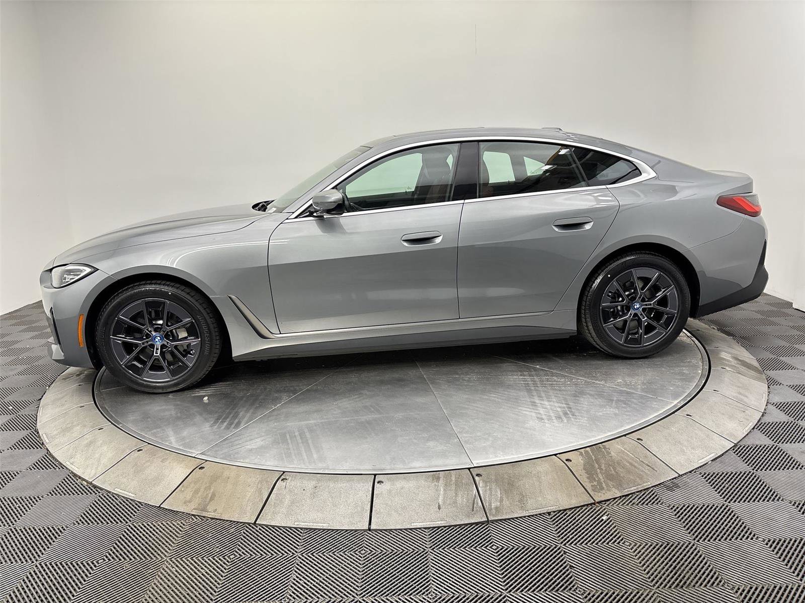 Certified 2023 BMW i4 eDrive35 w/ Premium Package RWD image 16