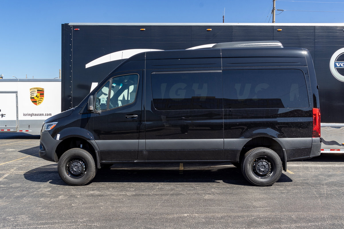 New 2024 Mercedes-Benz Sprinter 2500 image 4