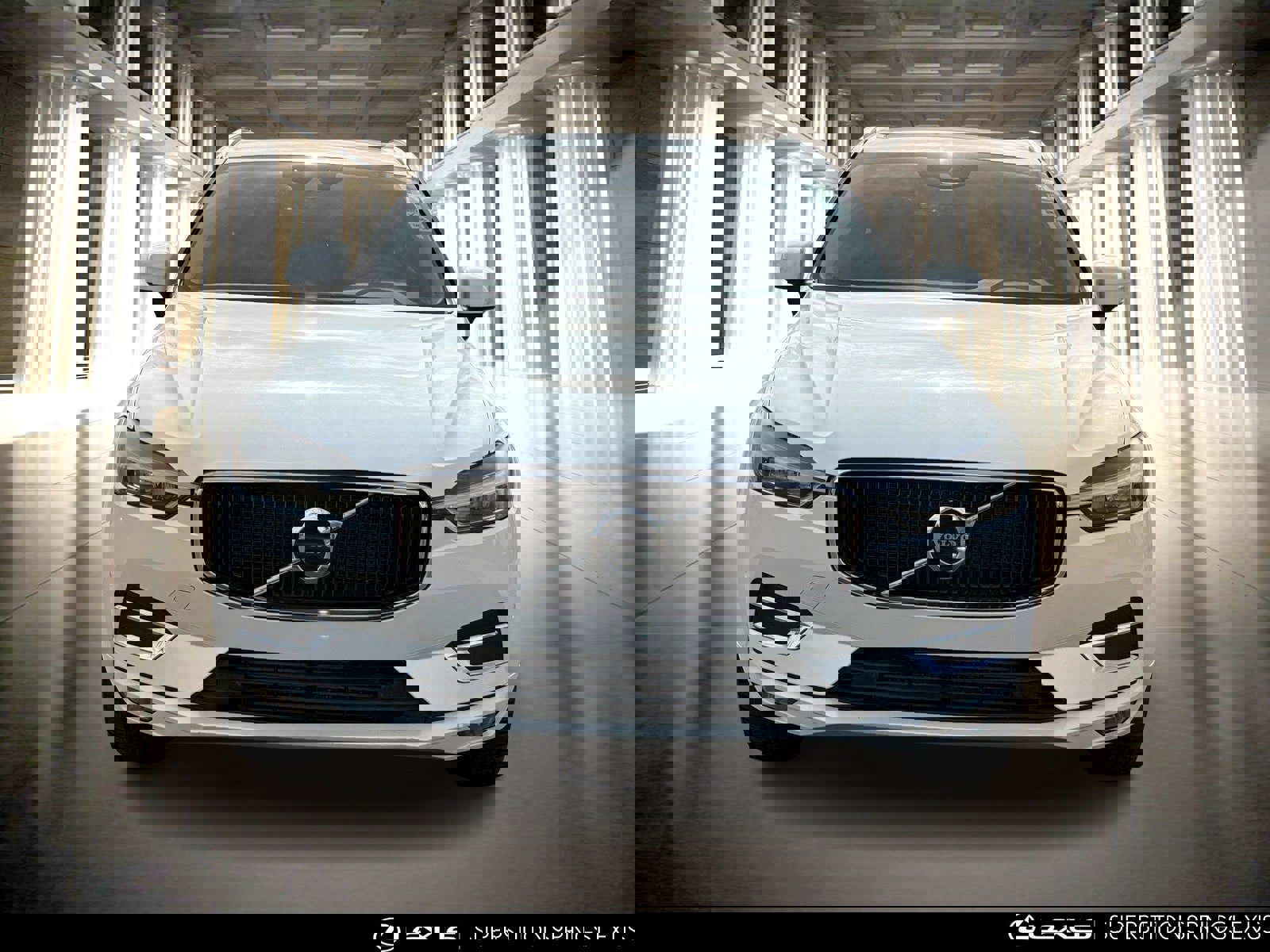 Used 2018 Volvo XC60 T5 Momentum w/ Convenience Package image 9