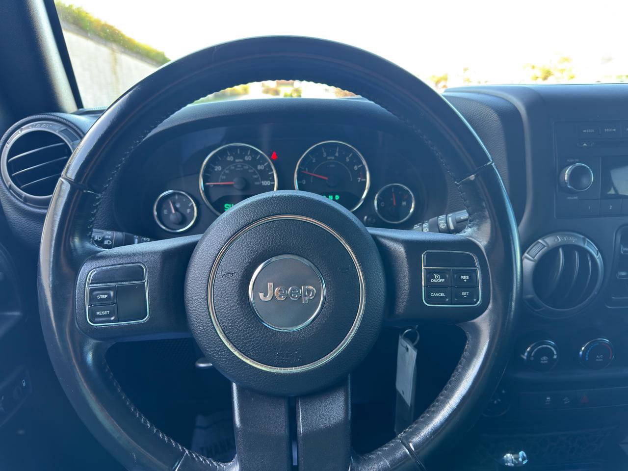 Used 2018 Jeep Wrangler Unlimited Sport S image 17