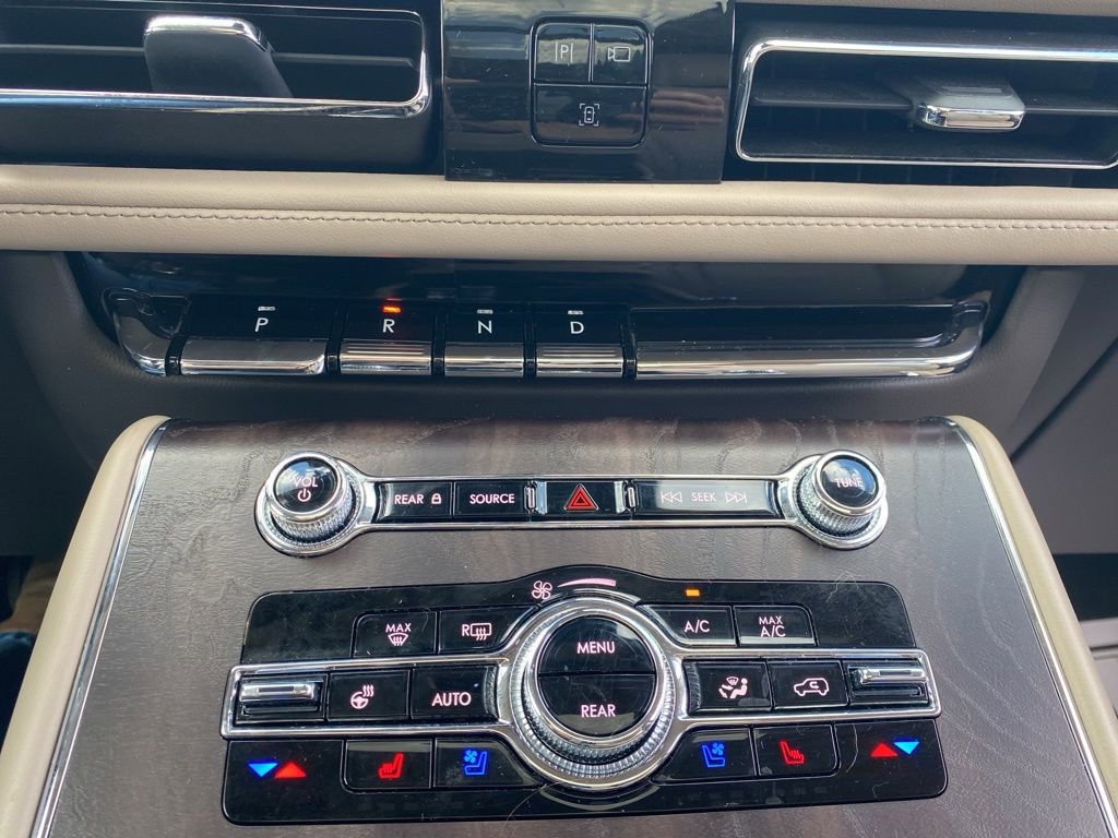 Used 2022 Lincoln Aviator Reserve w/ Elements Package Plus image 48