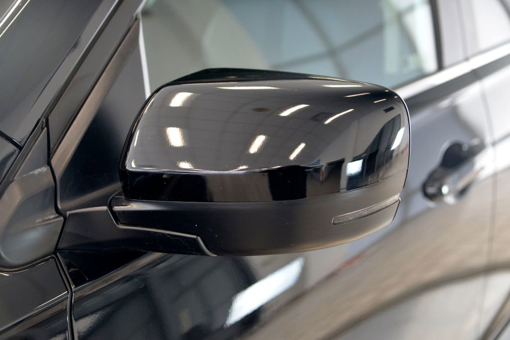 Used 2023 Honda Pilot EX-L image 12