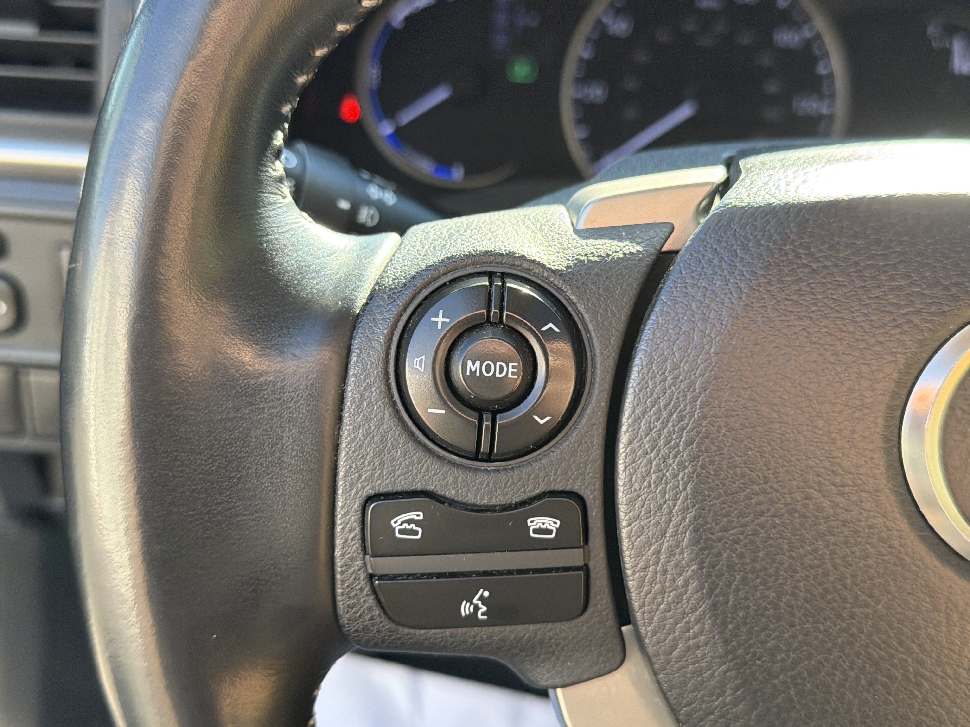 Used 2014 Lexus CT 200h FWD image 14