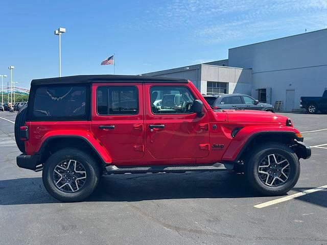 New 2025 Jeep Wrangler Unlimited Sahara AWD/4WD image 2