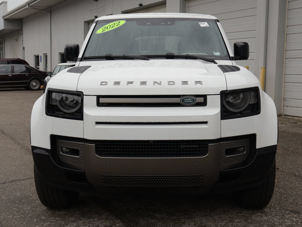 Used 2022 Land Rover Defender 110 X-Dynamic SE AWD/4WD image 2