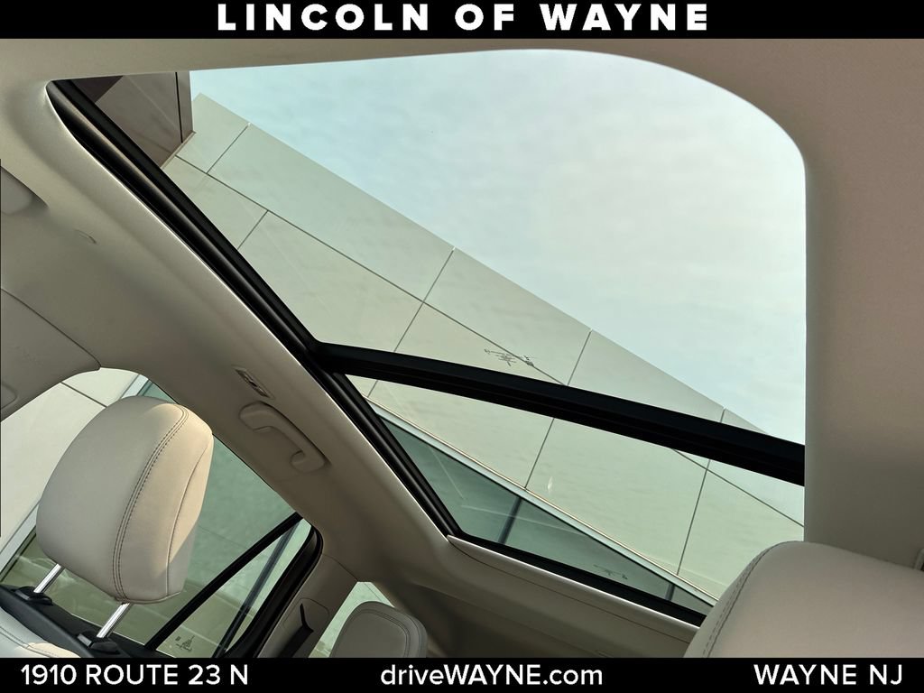 Certified 2025 Lincoln Aviator Reserve w/ Illumination Package AWD/4WD image 16