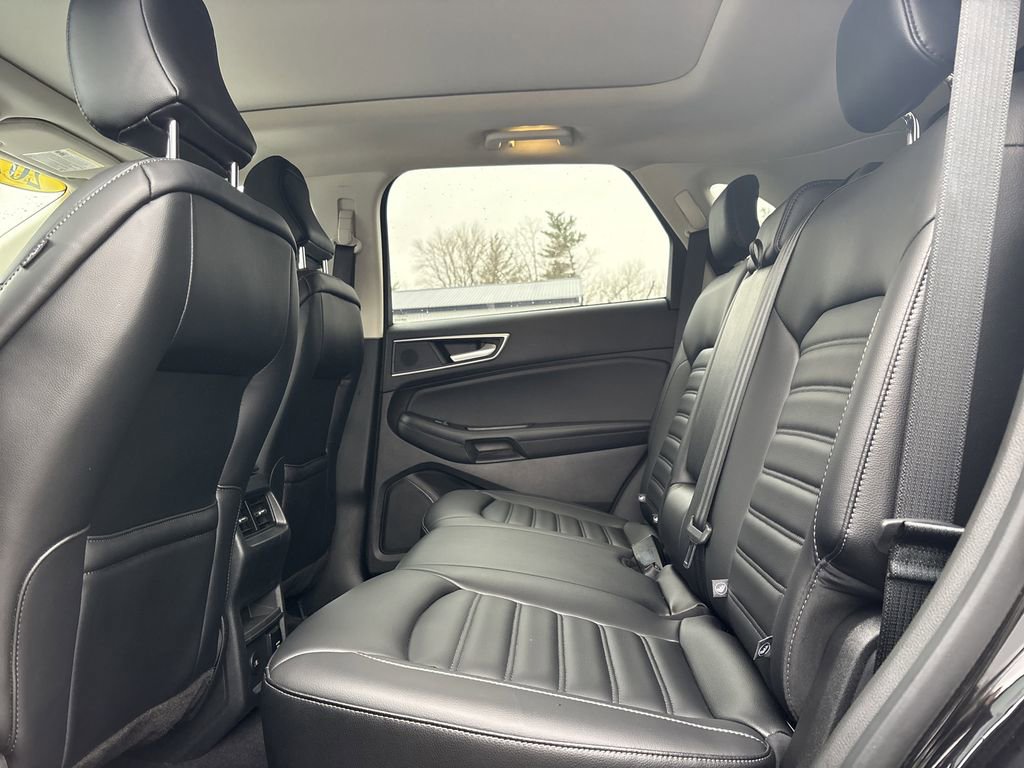 Used 2024 Ford Edge SEL w/ Convenience Package AWD/4WD image 35