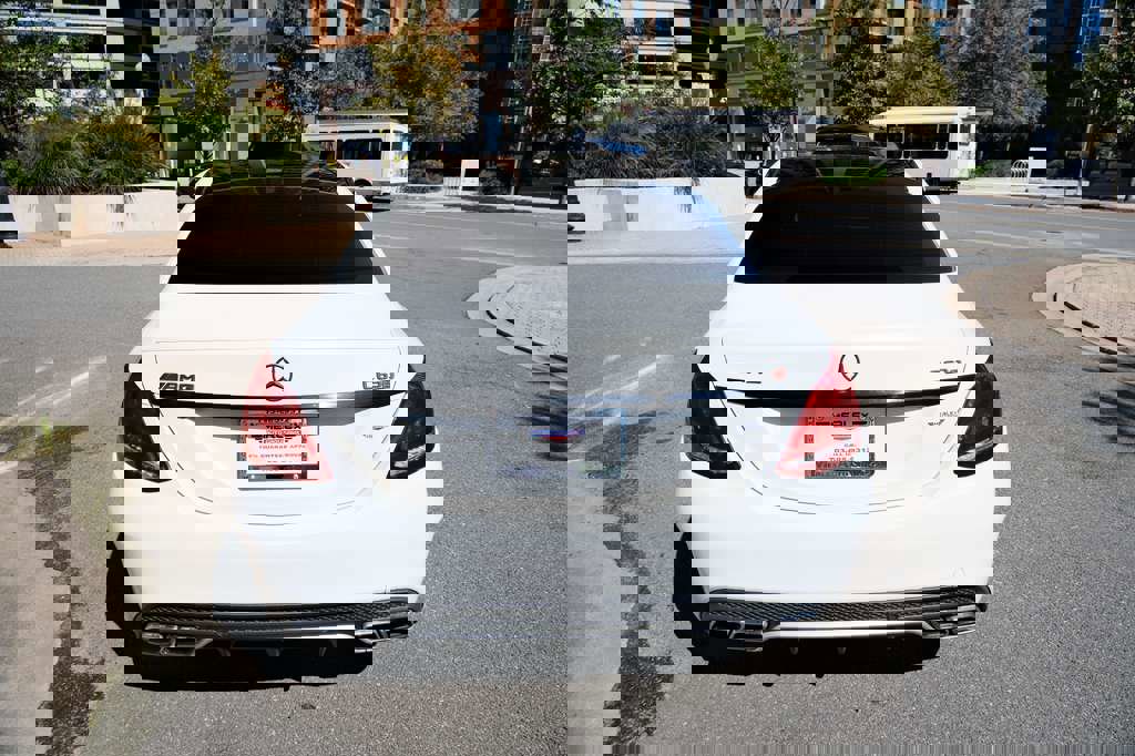 Used 2016 Mercedes-Benz C 63 AMG S image 9