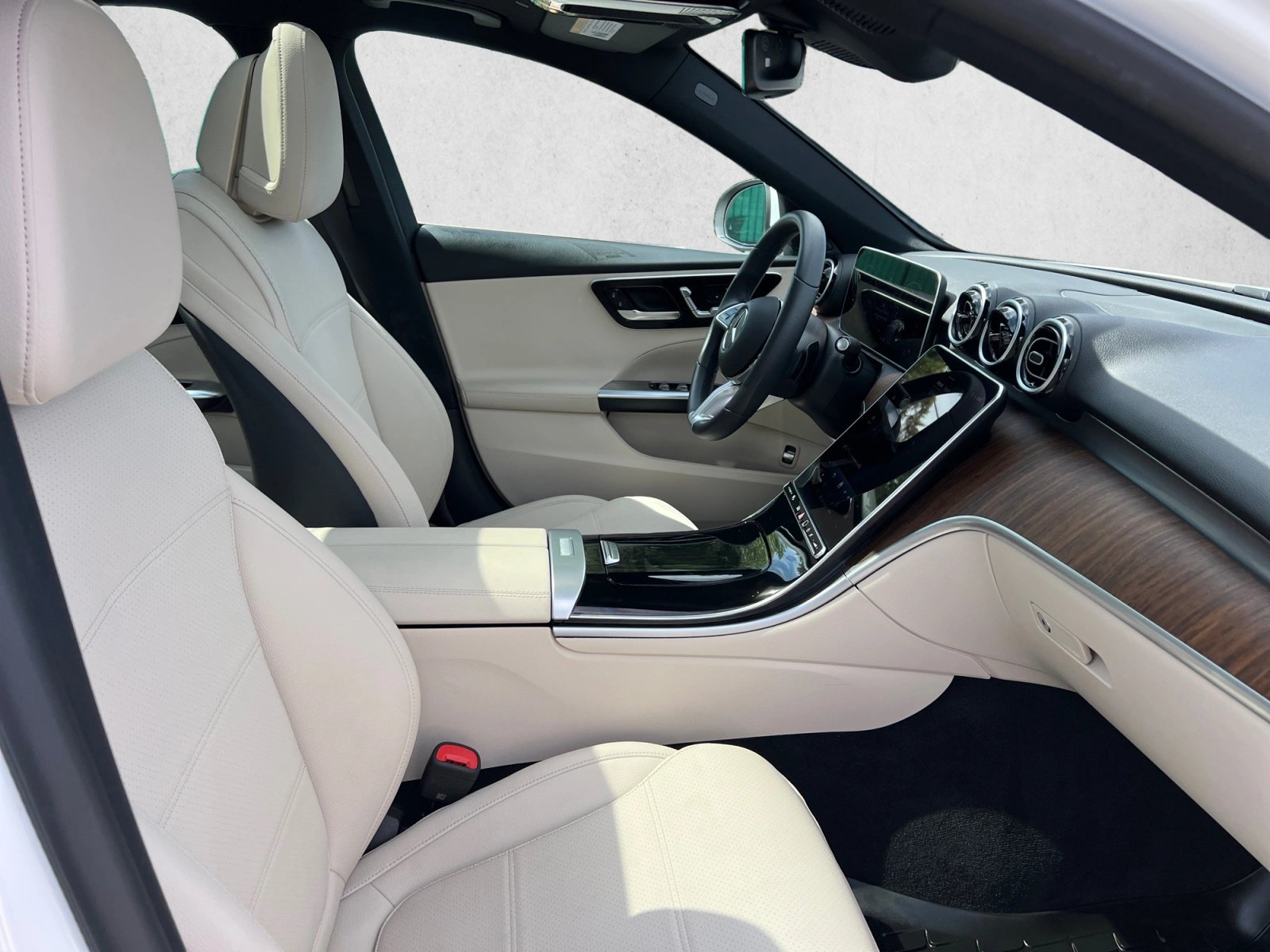 Certified 2026 Mercedes-Benz C 300 4MATIC Sedan image 27