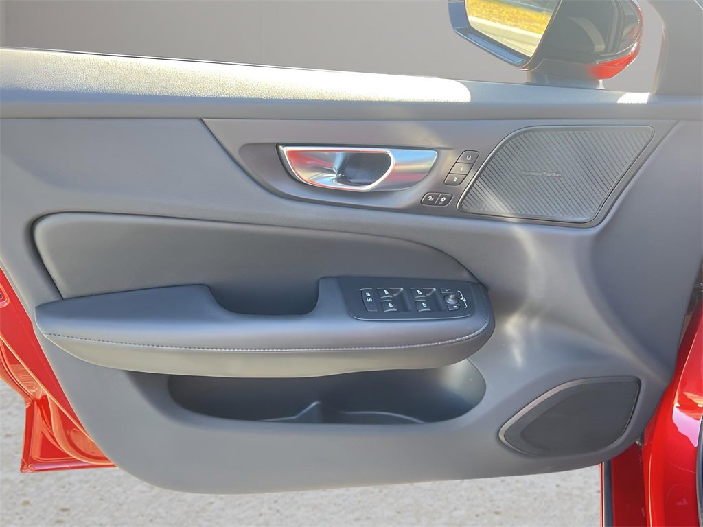 Used 2024 Volvo S60 B5 Plus w/ Climate Package image 11