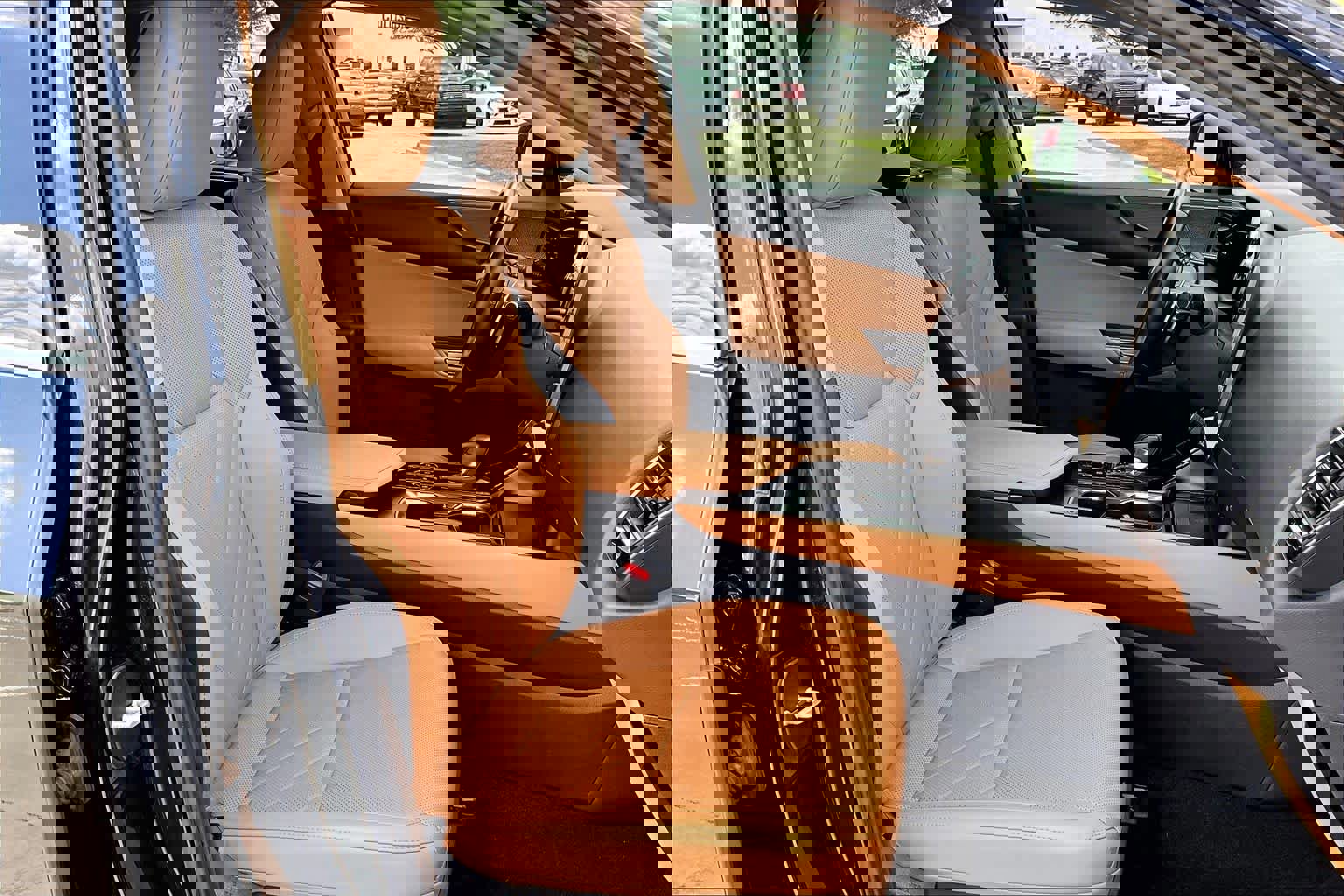 Used 2024 Lexus NX 350 AWD w/ Vision Package image 9