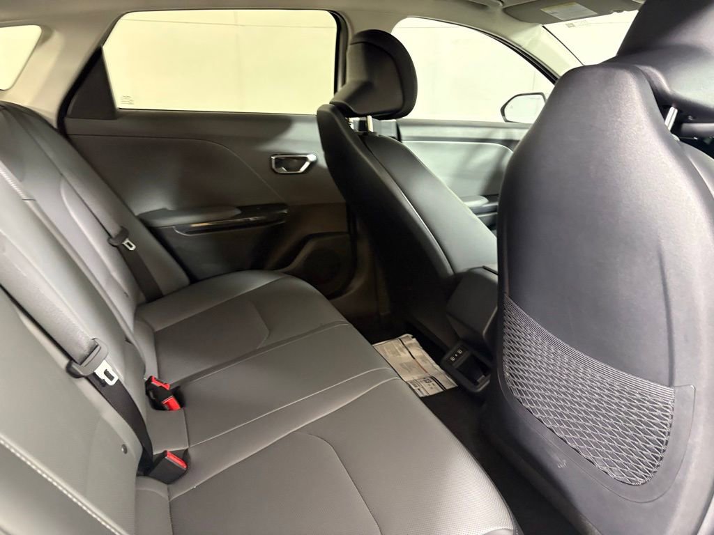 New 2026 Kia K4 EX image 17