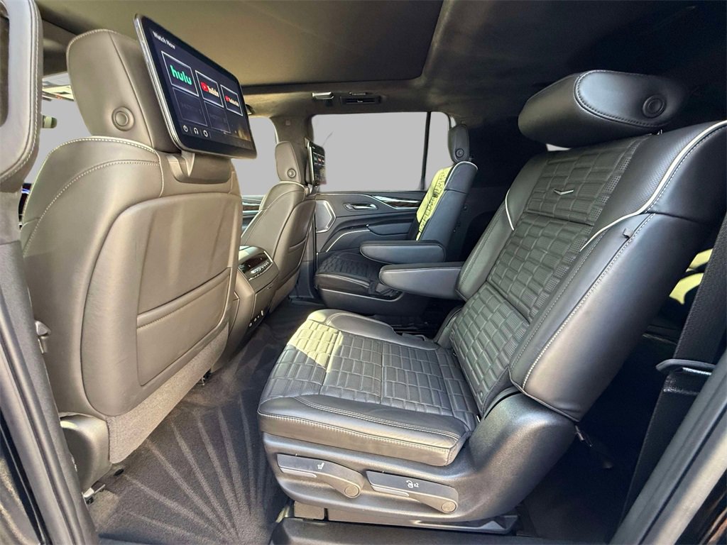 Used 2024 Cadillac Escalade ESV Sport Platinum w/ LPO, ONYX Package image 20