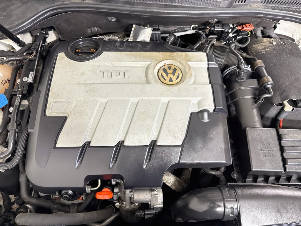 Used 2013 Volkswagen Golf TDI FWD image 36