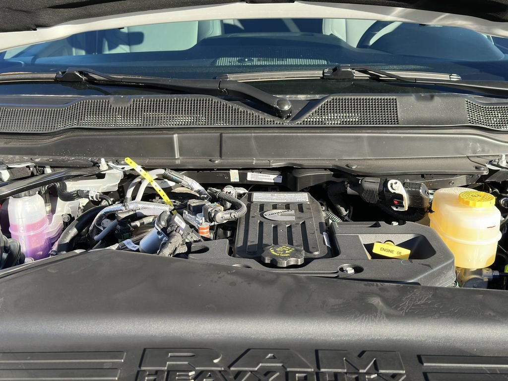 New 2026 RAM 3500 Tradesman AWD/4WD image 40